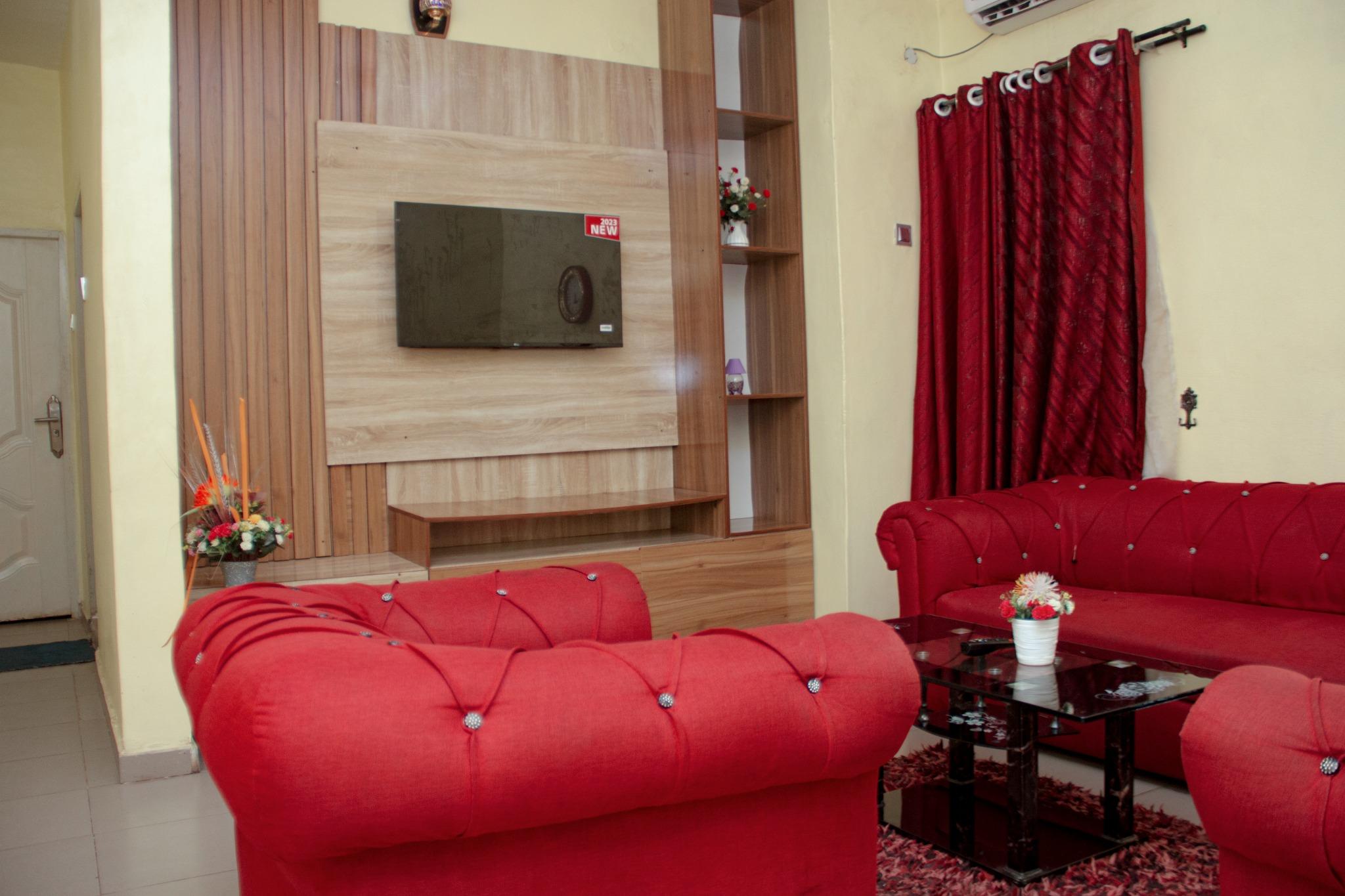 Royal Standard Living