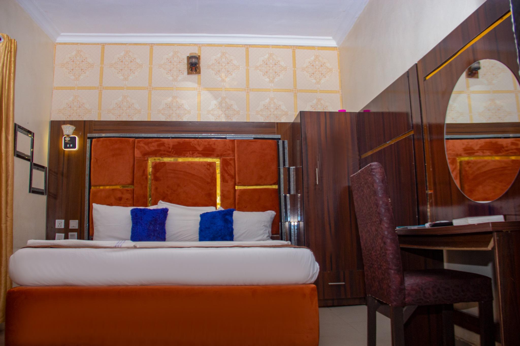 executive room (3)